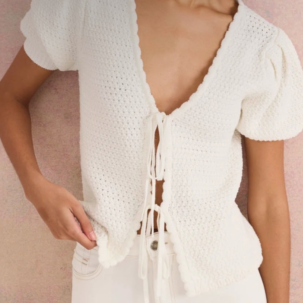 Splendid Cream Crochet Tie-Front Short Sleeve Top
